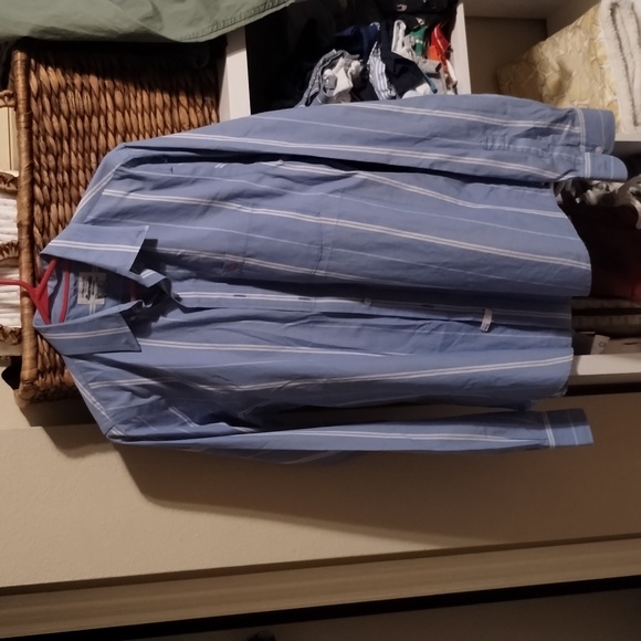 Abercrombie & Fitch button up casual dress shirt - Picture 1 of 3